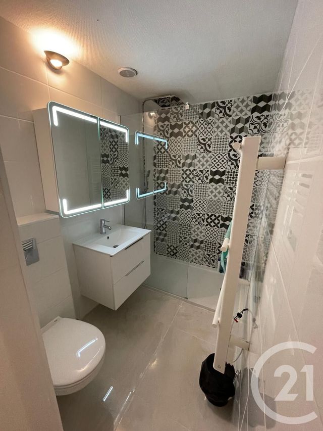 Appartement F2 bis à vendre - 3 pièces - 43.43 m2 - EVIAN LES BAINS - 74 - RHONE-ALPES - Century 21 Chablais - Léman