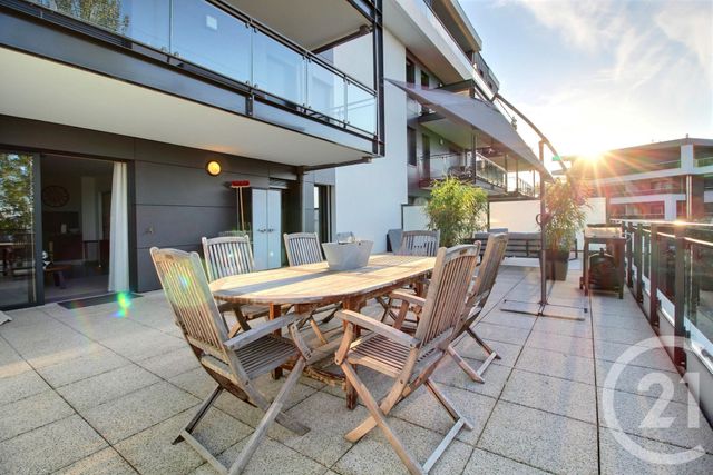 Appartement F3 à vendre - 3 pièces - 58.85 m2 - EVIAN LES BAINS - 74 - RHONE-ALPES - Century 21 Chablais - Léman