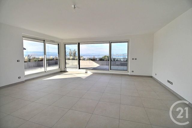 Appartement F4 à vendre - 5 pièces - 223.77 m2 - MAXILLY SUR LEMAN - 74 - RHONE-ALPES - Century 21 Chablais - Léman
