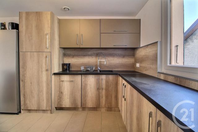 Appartement F4 à vendre - 4 pièces - 95.94 m2 - EVIAN LES BAINS - 74 - RHONE-ALPES - Century 21 Chablais - Léman