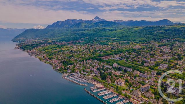 Appartement Studio à vendre - 1 pièce - 27.47 m2 - EVIAN LES BAINS - 74 - RHONE-ALPES - Century 21 Chablais - Léman