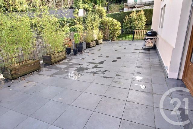 Appartement T3 à vendre - 3 pièces - 65.85 m2 - EVIAN LES BAINS - 74 - RHONE-ALPES - Century 21 Chablais - Léman