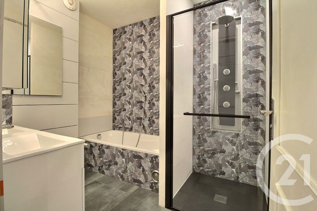 Appartement F4 à vendre - 4 pièces - 101.03 m2 - ST GINGOLPH - 74 - RHONE-ALPES - Century 21 Chablais - Léman