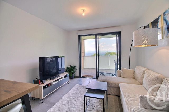 Appartement T3 à vendre - 3 pièces - 53.6 m2 - EVIAN LES BAINS - 74 - RHONE-ALPES - Century 21 Chablais - Léman