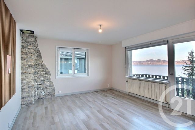Appartement F3 à louer - 3 pièces - 61.98 m2 - ST GINGOLPH - 74 - RHONE-ALPES - Century 21 Chablais - Léman