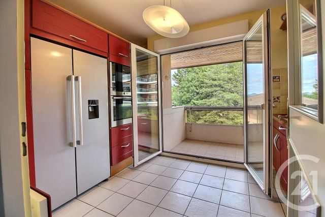 Appartement F4 à vendre - 4 pièces - 107.55 m2 - EVIAN LES BAINS - 74 - RHONE-ALPES - Century 21 Chablais - Léman