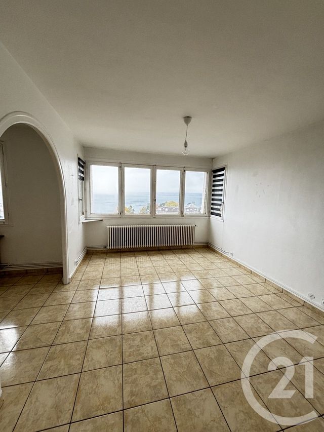 Appartement T3 à louer EVIAN LES BAINS