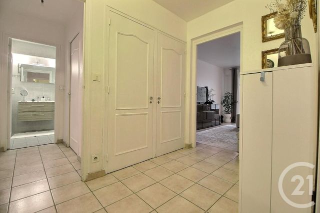 Appartement F4 à vendre - 4 pièces - 71.52 m2 - EVIAN LES BAINS - 74 - RHONE-ALPES - Century 21 Chablais - Léman
