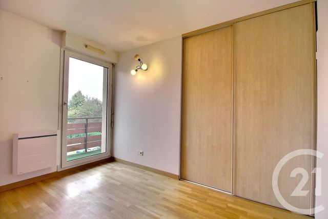 Appartement T5 à louer - 5 pièces - 102.89 m2 - PUBLIER - 74 - RHONE-ALPES - Century 21 Chablais - Léman