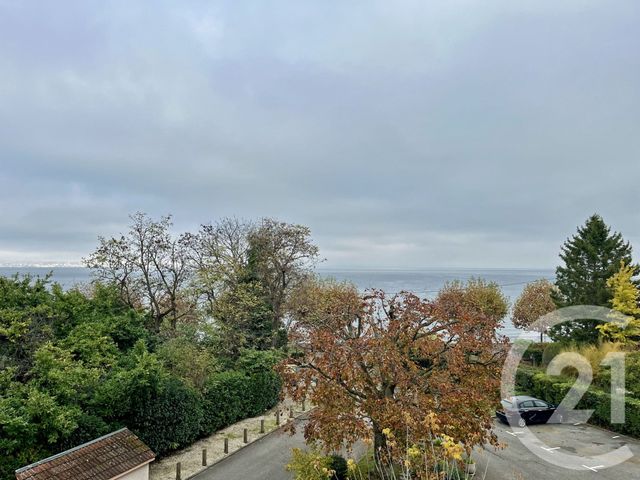 Appartement T5 à louer - 5 pièces - 102.89 m2 - PUBLIER - 74 - RHONE-ALPES - Century 21 Chablais - Léman