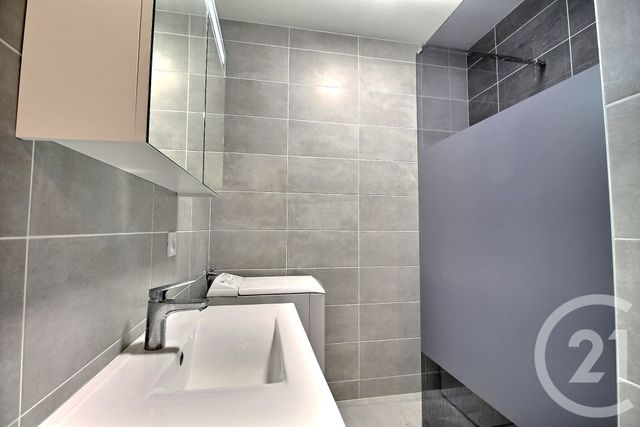Appartement F2 à louer - 2 pièces - 50.17 m2 - THONON LES BAINS - 74 - RHONE-ALPES - Century 21 Chablais - Léman
