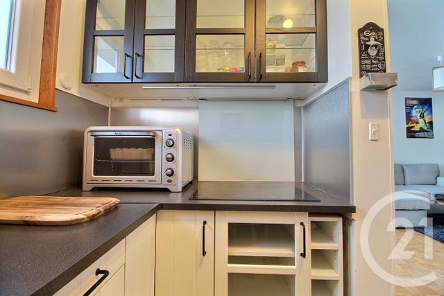 Appartement F2 à vendre - 2 pièces - 42.0 m2 - LUGRIN - 74 - RHONE-ALPES - Century 21 Chablais - Léman