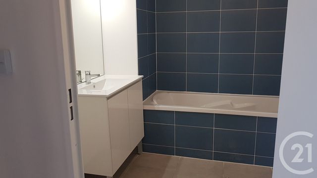 Appartement F2 à louer - 2 pièces - 42.97 m2 - THONON LES BAINS - 74 - RHONE-ALPES - Century 21 Chablais - Léman