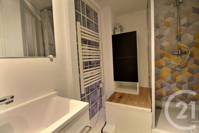 Appartement F2 à louer - 2 pièces - 59.65 m2 - MEILLERIE - 74 - RHONE-ALPES - Century 21 Chablais - Léman