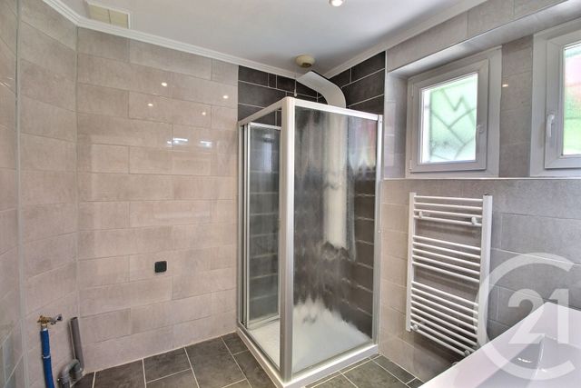 Appartement T4 à louer - 4 pièces - 110.24 m2 - THONON LES BAINS - 74 - RHONE-ALPES - Century 21 Chablais - Léman