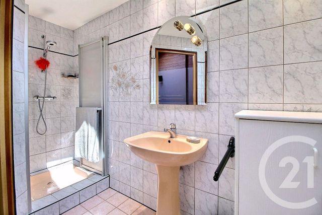 Appartement F5 à vendre - 7 pièces - 140.0 m2 - EVIAN LES BAINS - 74 - RHONE-ALPES - Century 21 Chablais - Léman