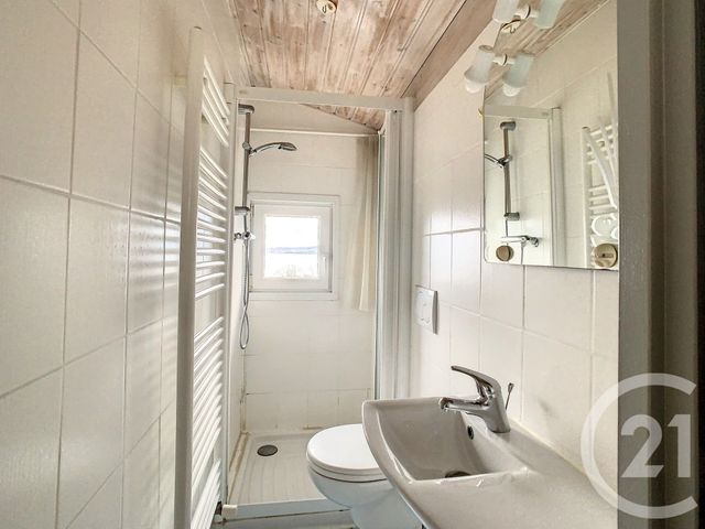 Appartement Studio à louer - 1 pièce - 20.46 m2 - LUGRIN - 74 - RHONE-ALPES - Century 21 Chablais - Léman