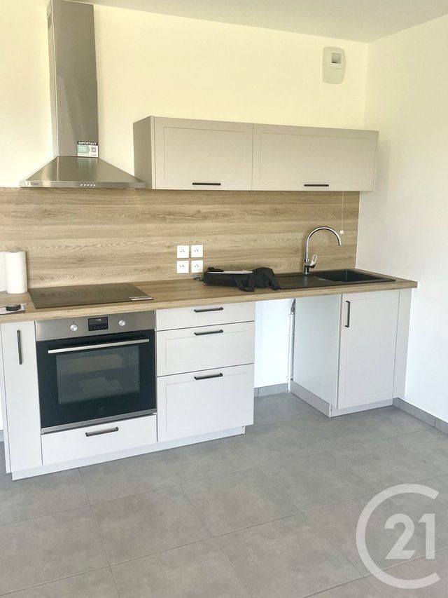 Appartement F3 à louer - 3 pièces - 60.41 m2 - LYAUD - 74 - RHONE-ALPES - Century 21 Chablais - Léman