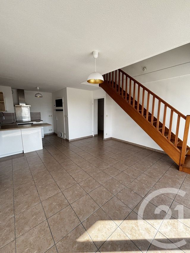 Appartement F4 à louer - 4 pièces - 72.09 m2 - THONON LES BAINS - 74 - RHONE-ALPES - Century 21 Chablais - Léman