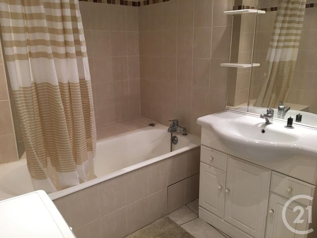 Appartement F2 à louer - 2 pièces - 37.5 m2 - THONON LES BAINS - 74 - RHONE-ALPES - Century 21 Chablais - Léman