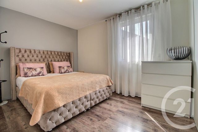 Appartement F4 à vendre - 4 pièces - 79.65 m2 - PUBLIER - 74 - RHONE-ALPES - Century 21 Chablais - Léman