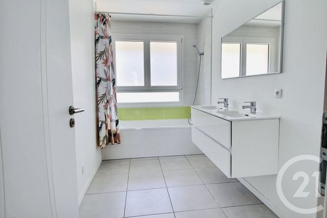 maison à vendre - 5 pièces - 115.66 m2 - PUBLIER - 74 - RHONE-ALPES - Century 21 Chablais - Léman
