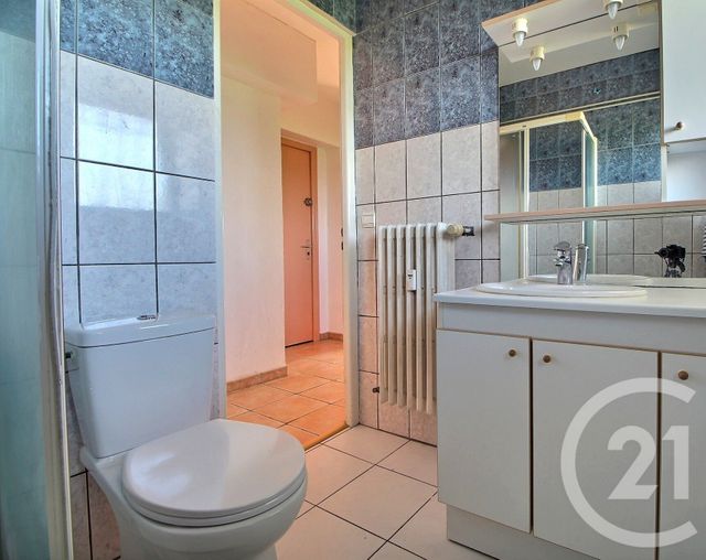 Appartement F2 à vendre - 3 pièces - 64.0 m2 - EVIAN LES BAINS - 74 - RHONE-ALPES - Century 21 Chablais - Léman