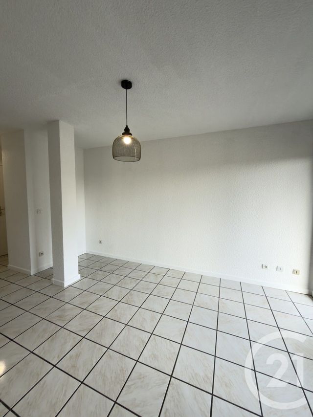 Appartement T2 à louer - 2 pièces - 35.27 m2 - DOUVAINE - 74 - RHONE-ALPES - Century 21 Chablais - Léman