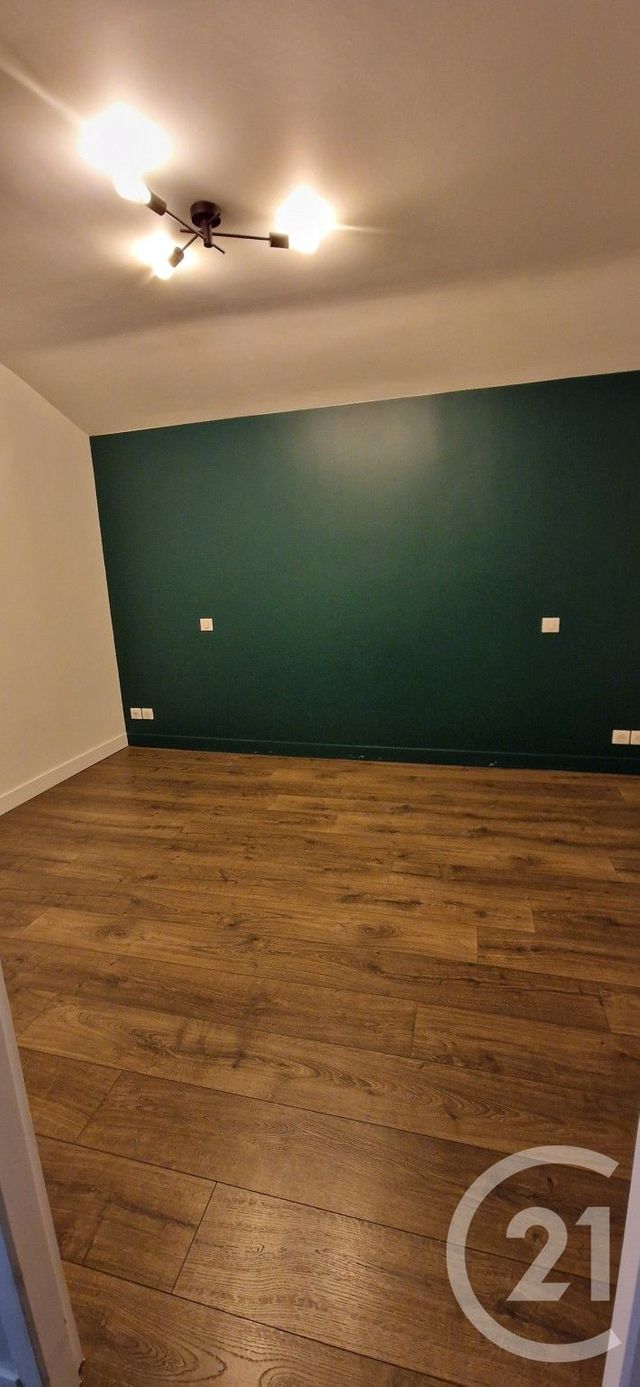 Appartement T3 à louer - 3 pièces - 82.21 m2 - EVIAN LES BAINS - 74 - RHONE-ALPES - Century 21 Chablais - Léman