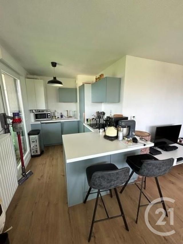 Appartement F3 à louer - 3 pièces - 65.82 m2 - EVIAN LES BAINS - 74 - RHONE-ALPES - Century 21 Chablais - Léman