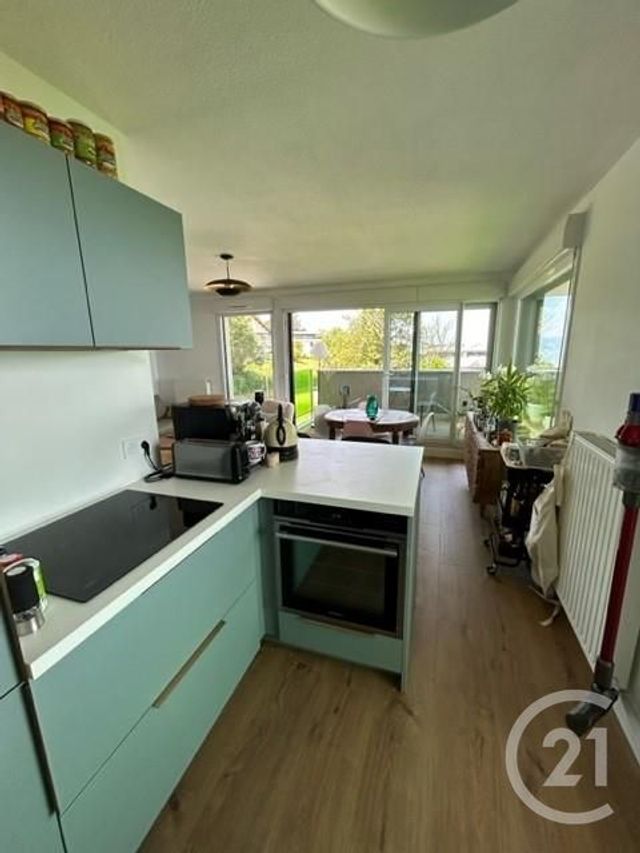 Appartement F3 à louer - 3 pièces - 65.82 m2 - EVIAN LES BAINS - 74 - RHONE-ALPES - Century 21 Chablais - Léman