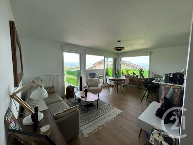 Appartement F3 à louer - 3 pièces - 65.82 m2 - EVIAN LES BAINS - 74 - RHONE-ALPES - Century 21 Chablais - Léman