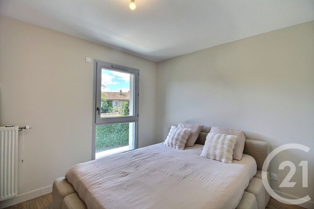Appartement T3 à louer - 3 pièces - 67.96 m2 - MESSERY - 74 - RHONE-ALPES - Century 21 Chablais - Léman