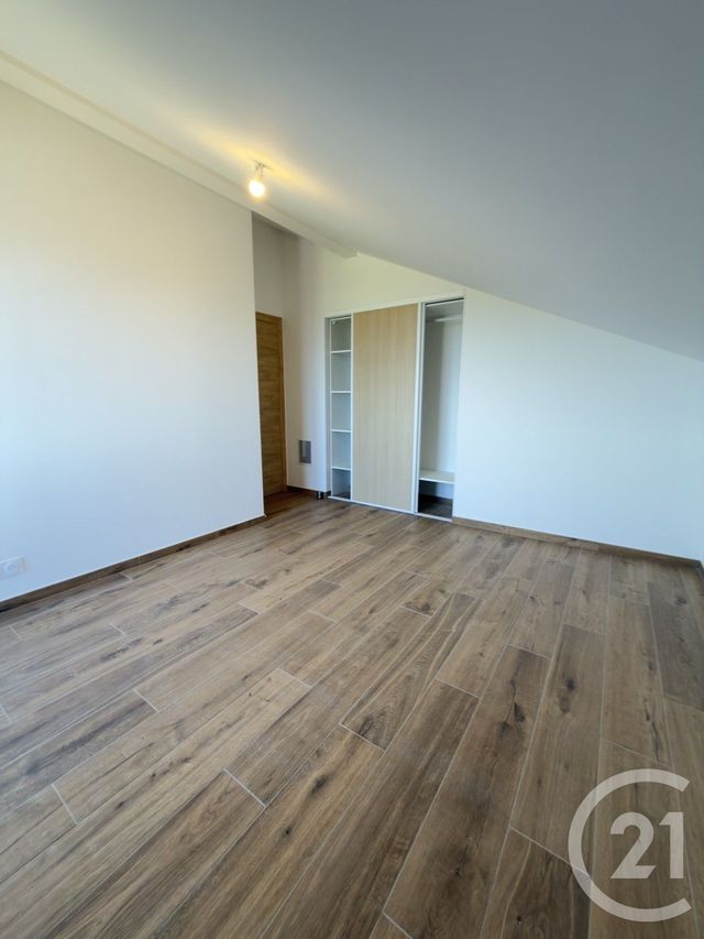 maison à louer - 5 pièces - 137.5 m2 - PUBLIER - 74 - RHONE-ALPES - Century 21 Chablais - Léman