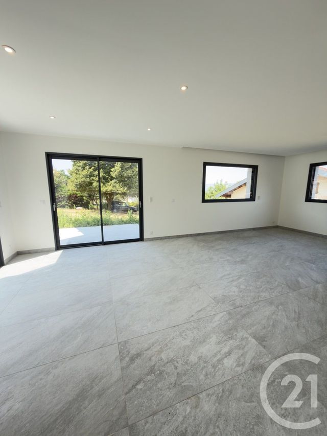 maison à louer - 5 pièces - 137.5 m2 - PUBLIER - 74 - RHONE-ALPES - Century 21 Chablais - Léman