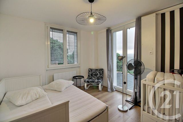 Appartement F4 à louer - 4 pièces - 96.9 m2 - LUGRIN - 74 - RHONE-ALPES - Century 21 Chablais - Léman