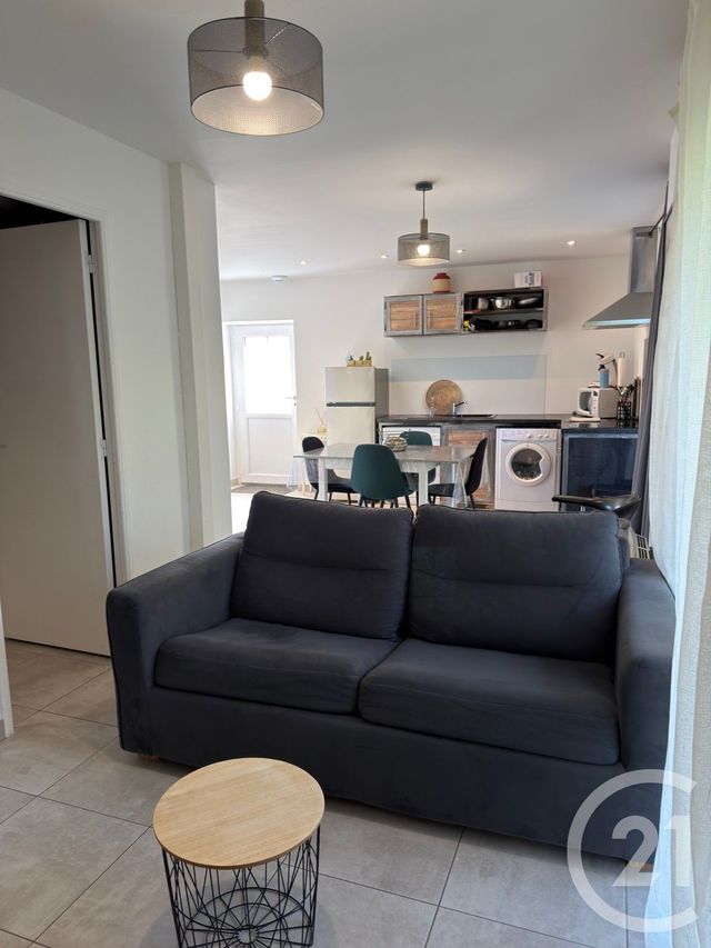 Appartement T3 à louer - 3 pièces - 39.65 m2 - EVIAN LES BAINS - 74 - RHONE-ALPES - Century 21 Chablais - Léman