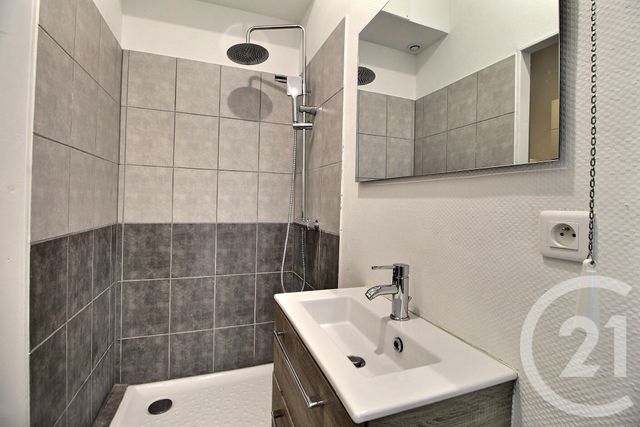 Appartement T2 à louer - 2 pièces - 39.78 m2 - MAXILLY SUR LEMAN - 74 - RHONE-ALPES - Century 21 Chablais - Léman