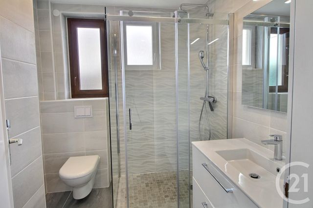 Appartement F3 à louer - 3 pièces - 56.26 m2 - THONON LES BAINS - 74 - RHONE-ALPES - Century 21 Chablais - Léman